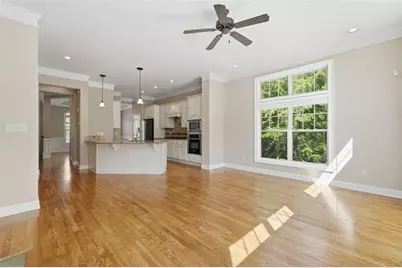 913 Telfair Close, Sandy Springs, GA 30350 - Photo 17