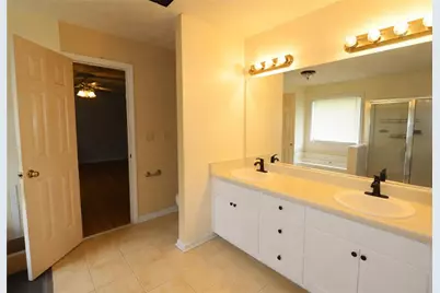 1710 Meadowchase Court, Snellville, GA 30078 - Photo 11