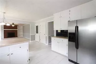 1710 Meadowchase Ct, Snellville, GA 30078 - Photo 5
