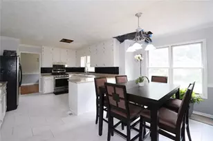 1710 Meadowchase Ct, Snellville, GA 30078 - Photo 7