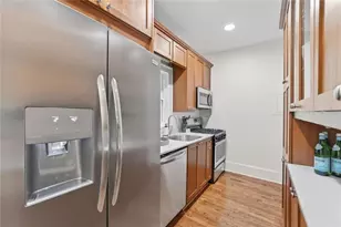 653 Bonaventure Ave NE, Atlanta, GA 30306 - Photo 9