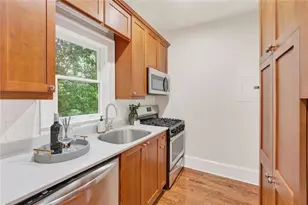 653 Bonaventure Ave NE, Atlanta, GA 30306 - Photo 13