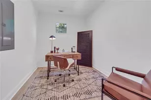 5429 E Mountain St, Stone Mountain, GA 30083 - Photo 13