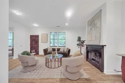 5429 E Mountain Street, Stone Mountain, GA 30083 - Photo 3