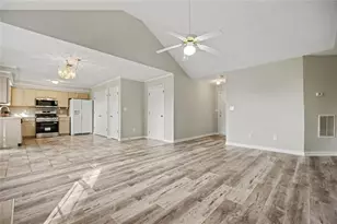 4466 Big Bluff Ct, Douglasville, GA 30135 - Photo 9