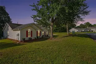 4466 Big Bluff Ct, Douglasville, GA 30135 - Photo 5