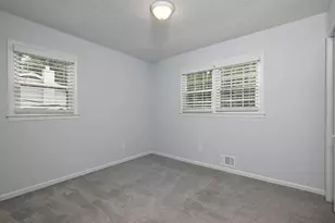 226 King David Dr SW, Lilburn, GA 30047 - Photo 25