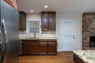 226 King David Dr SW, Lilburn, GA 30047 - Photo 15