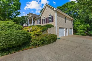208 Stonegate Ct, Canton, GA 30114 - Photo 3