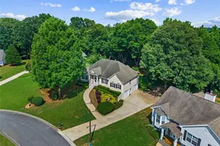 208 Stonegate Ct, Canton, GA 30114 - Photo 59