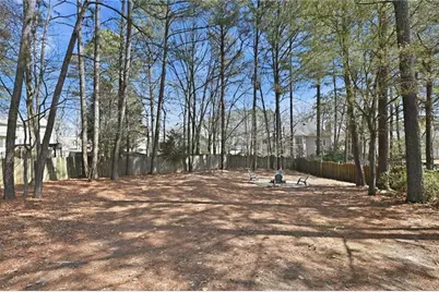 1069 Sunny Field Lane, Lawrenceville, GA 30043 - Photo 43