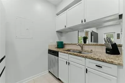 1250 Parkwood Circle SE #1214, Atlanta, GA 30339 - Photo 9
