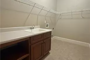 3951 Sovereign Dr, Buford, GA 30519 - Photo 35