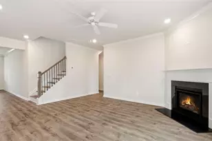 385 Staffin Dr, Senoia, GA 30276 - Photo 11