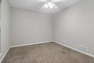 923 Bay Berry Ln, Lawrenceville, GA 30043 - Photo 31