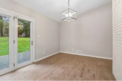 923 Bay Berry Lane, Lawrenceville, GA 30043 - Photo 11