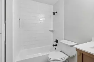 923 Bay Berry Ln, Lawrenceville, GA 30043 - Photo 21