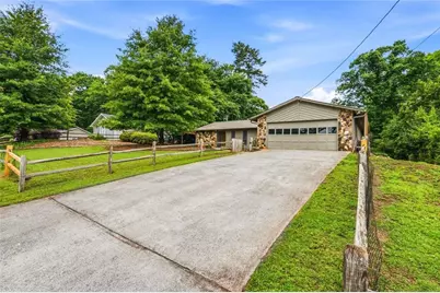 4759 Mockernut Court, Lilburn, GA 30047 - Photo 3