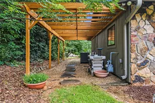 4759 Mockernut Ct, Lilburn, GA 30047 - Photo 31