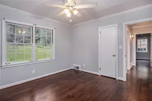 388 Lakemoore Dr NE, Atlanta, GA 30342 - Photo 21