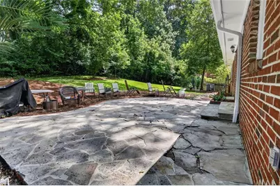 388 Lakemoore Drive NE, Atlanta, GA 30342 - Photo 31