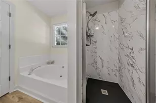 916 Fernwood Rd, Woodstock, GA 30189 - Photo 19