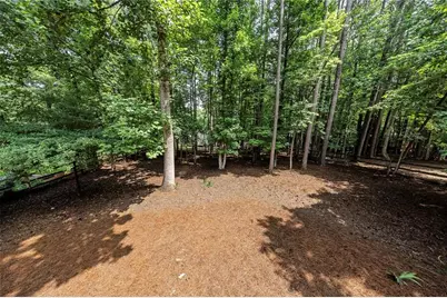 916 Fernwood Road, Woodstock, GA 30189 - Photo 33