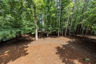 916 Fernwood Rd, Woodstock, GA 30189 - Photo 33