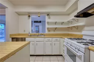 3722 Jamestown Ct, Atlanta, GA 30340 - Photo 9