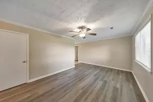 27 Pratt St, Newnan, GA 30263 - Photo 11