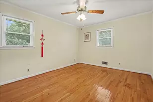 3418 Lake Dr, Lawrenceville, GA 30044 - Photo 23