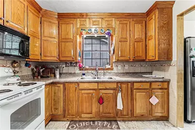 3418 Lake Drive, Lawrenceville, GA 30044 - Photo 11