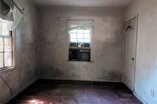 541 Erin Ave SW, Atlanta, GA 30310 - Photo 5
