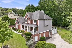 411 Hunting Hills Dr, Braselton, GA 30517 - Photo 7