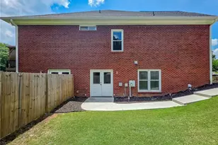 1475 Barrett Pl Ln, Lawrenceville, GA 30043 - Photo 5