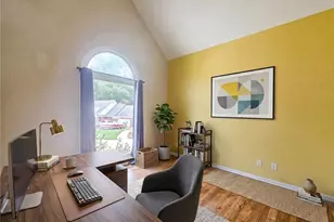 1475 Barrett Pl Ln, Lawrenceville, GA 30043 - Photo 11