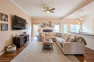 1475 Barrett Pl Ln, Lawrenceville, GA 30043 - Photo 13