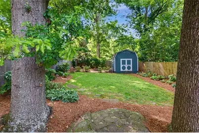 79 Lakeview Drive NE, Atlanta, GA 30317 - Photo 31