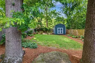 79 Lakeview Dr NE, Atlanta, GA 30317 - Photo 31