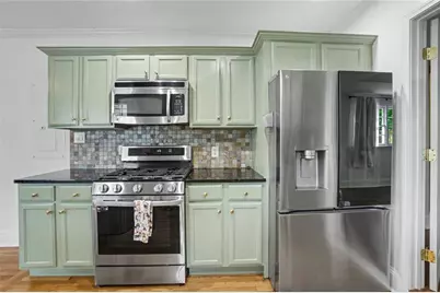 79 Lakeview Drive NE, Atlanta, GA 30317 - Photo 17