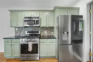 79 Lakeview Dr NE, Atlanta, GA 30317 - Photo 17