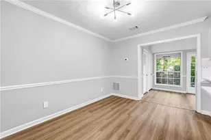 5651 Wells Cir, Stone Mountain, GA 30087 - Photo 11