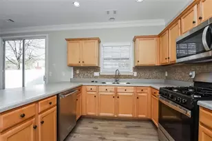 328 Hiawassee Dr, Woodstock, GA 30188 - Photo 7