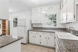 923 Verdi Way, Clarkston, GA 30021 - Photo 7