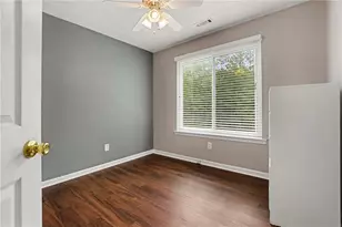 35 Pemberton Pl, Sharpsburg, GA 30277 - Photo 15