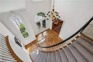 5298 Brookelake Dr, Dunwoody, GA 30338 - Photo 17