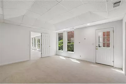 5298 Brookelake Drive, Dunwoody, GA 30338 - Photo 27