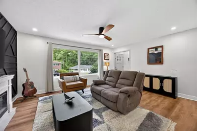 1392 Willow Trail, Atlanta, GA 30311 - Photo 3