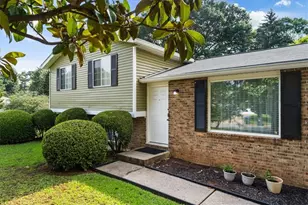 10455 Worthington Hills Manor, Roswell, GA 30076 - Photo 5