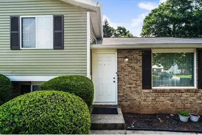 10455 Worthington Hills Manor, Roswell, GA 30076 - Photo 7